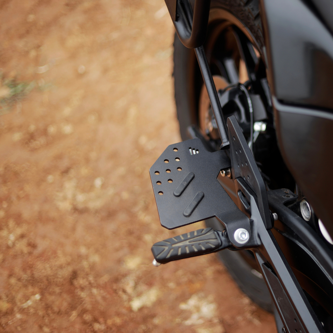 ADV 2025 250/390 PILLLION FOOTREST