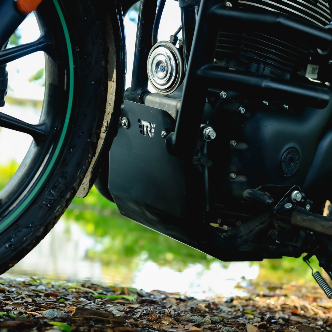 ROYAL ENFIELD METEOR 350 BASH PLATE BLACK