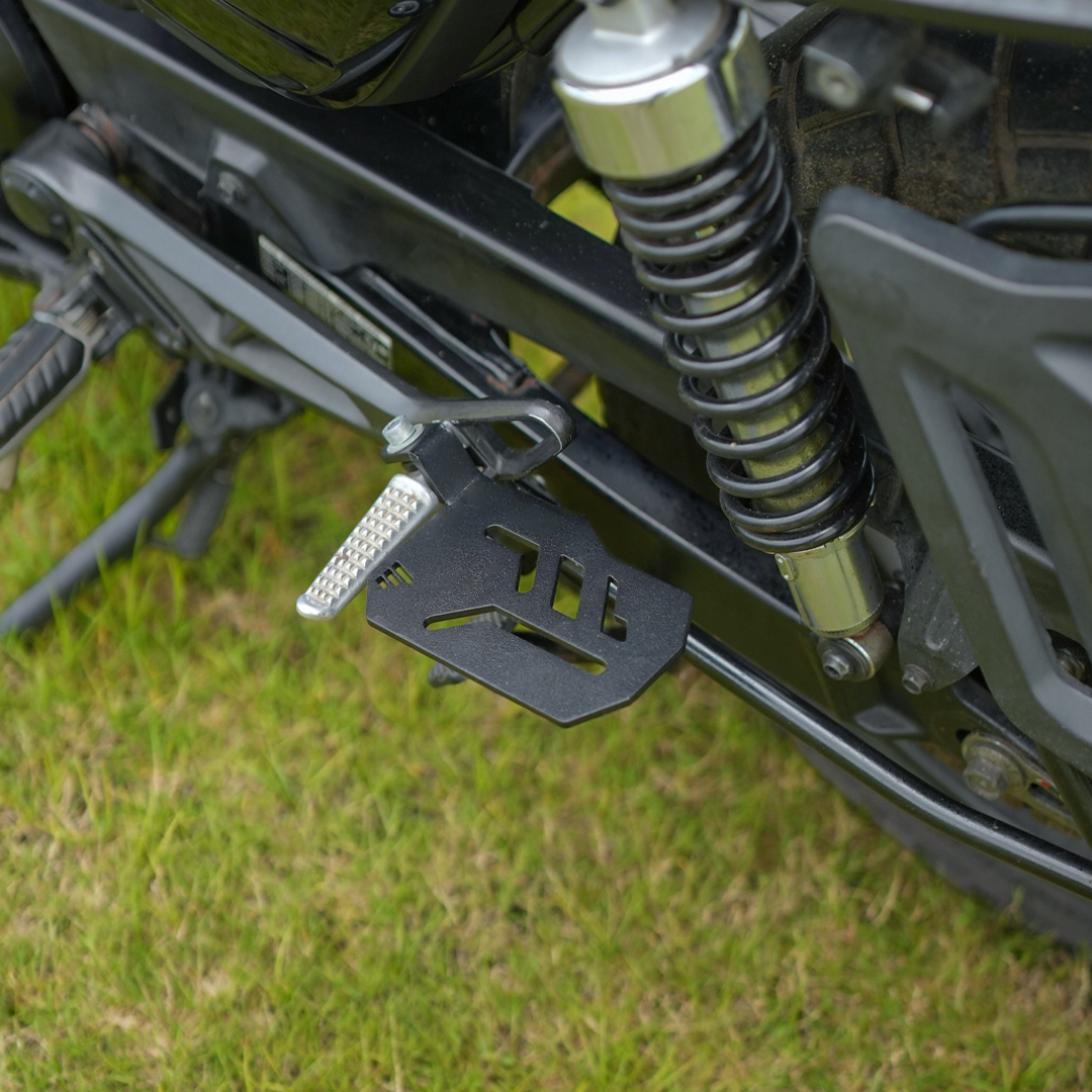 CB350 RS Ladies Footrest