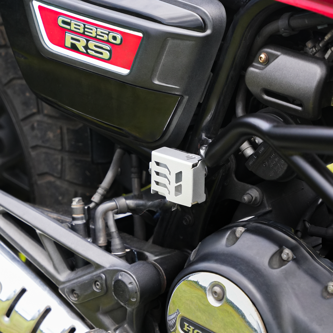 CB350 RS rear disc oil cap