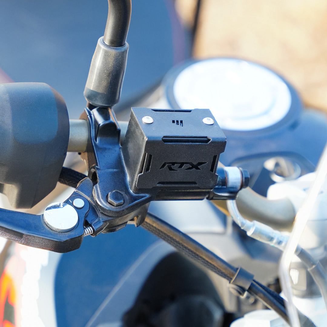 TVS RTX 300 FRONT DISC OIL CAP