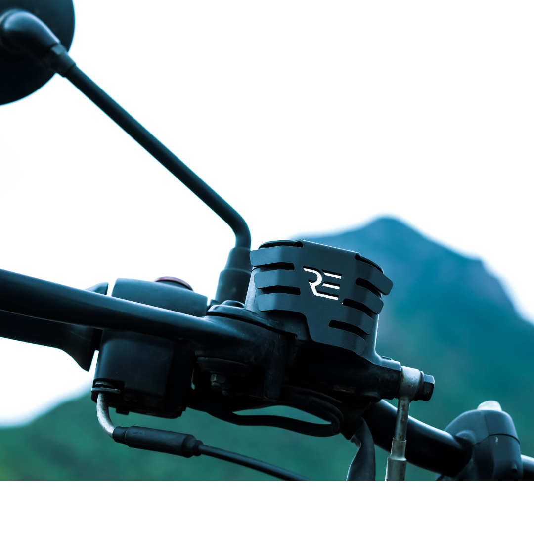 HUNTER 350 BRAKE FLUID CONTAINER GUARD