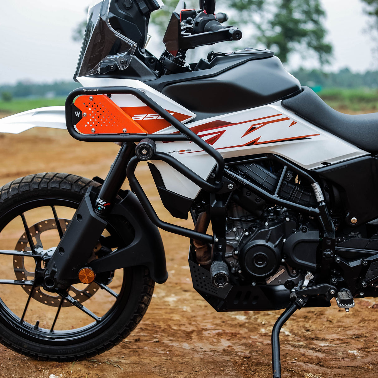 2025 250/390 ADV CRASH GUARD ORANGE 