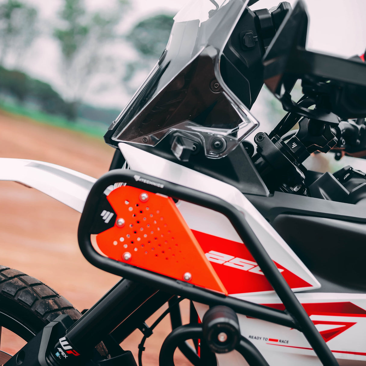 2025 ADV CRASH GUARD ORANGE 