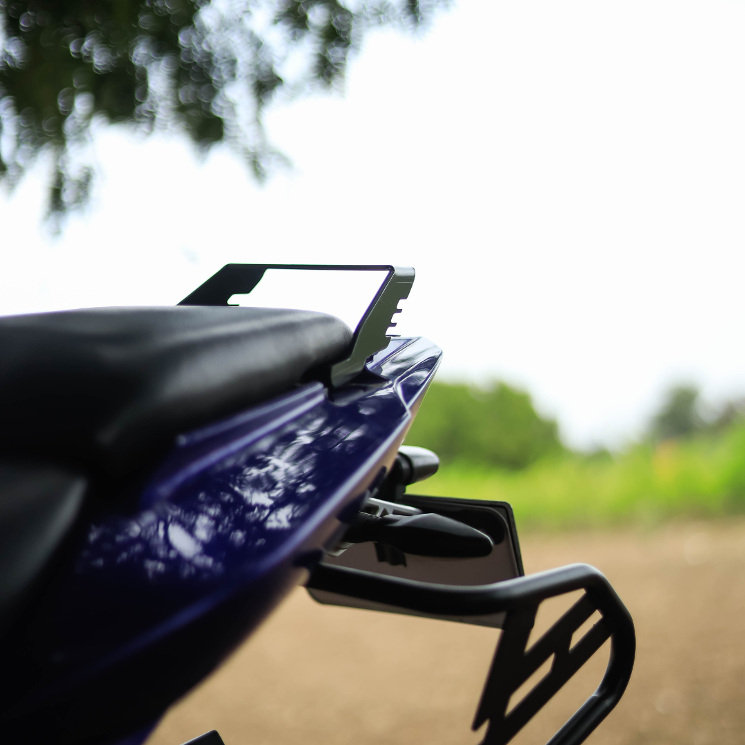 PULSAR NS 200 GRAB HANDLE (MS)