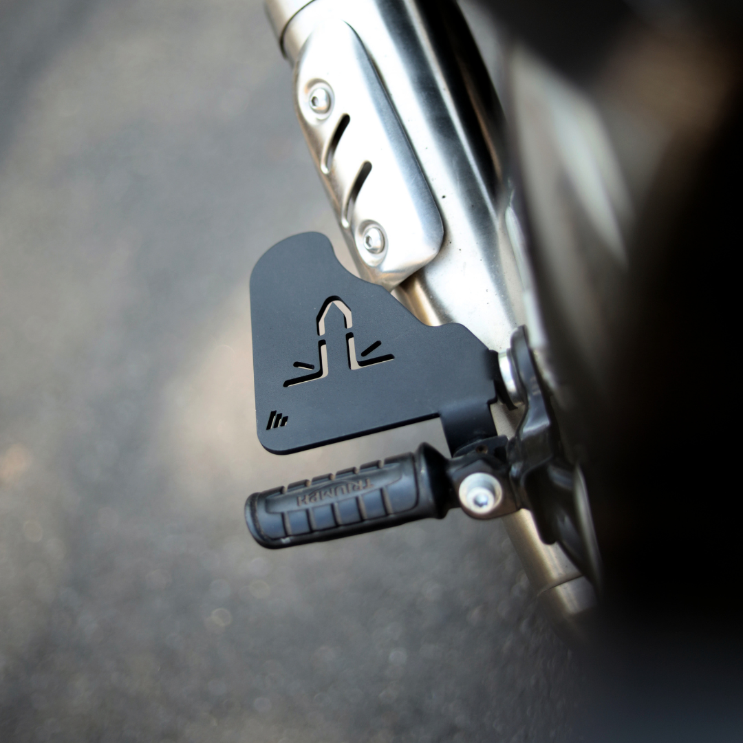 SCRAMBLER 400 X PILLION FOOTREST - PAIR