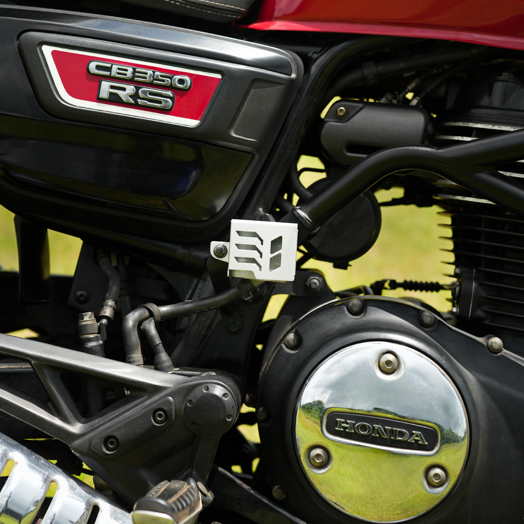 CB350 RS rear disc oil cap
