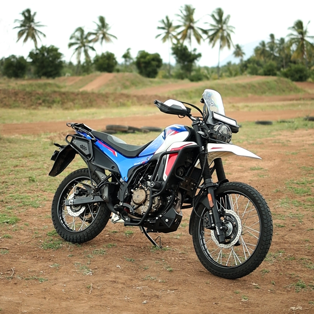 XPULSE 210 CRASHGUARD