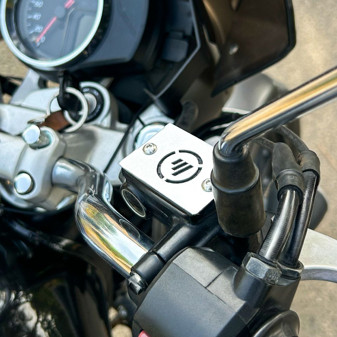 SILVER FRONT DISC OIL CAP HNESS CB350