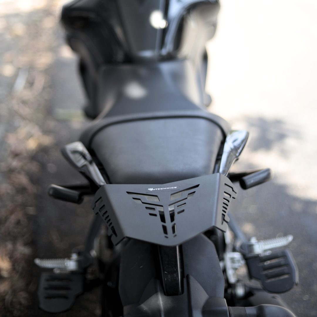 MT 15 LUGGAGE CARRIER Version 2