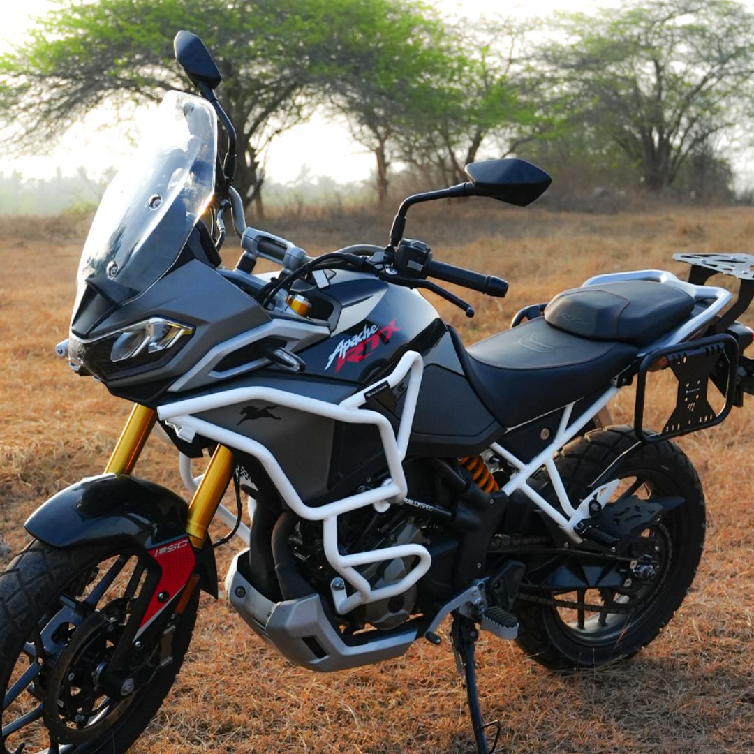 TVS RTX 300 CRASHGUARD WHITE 